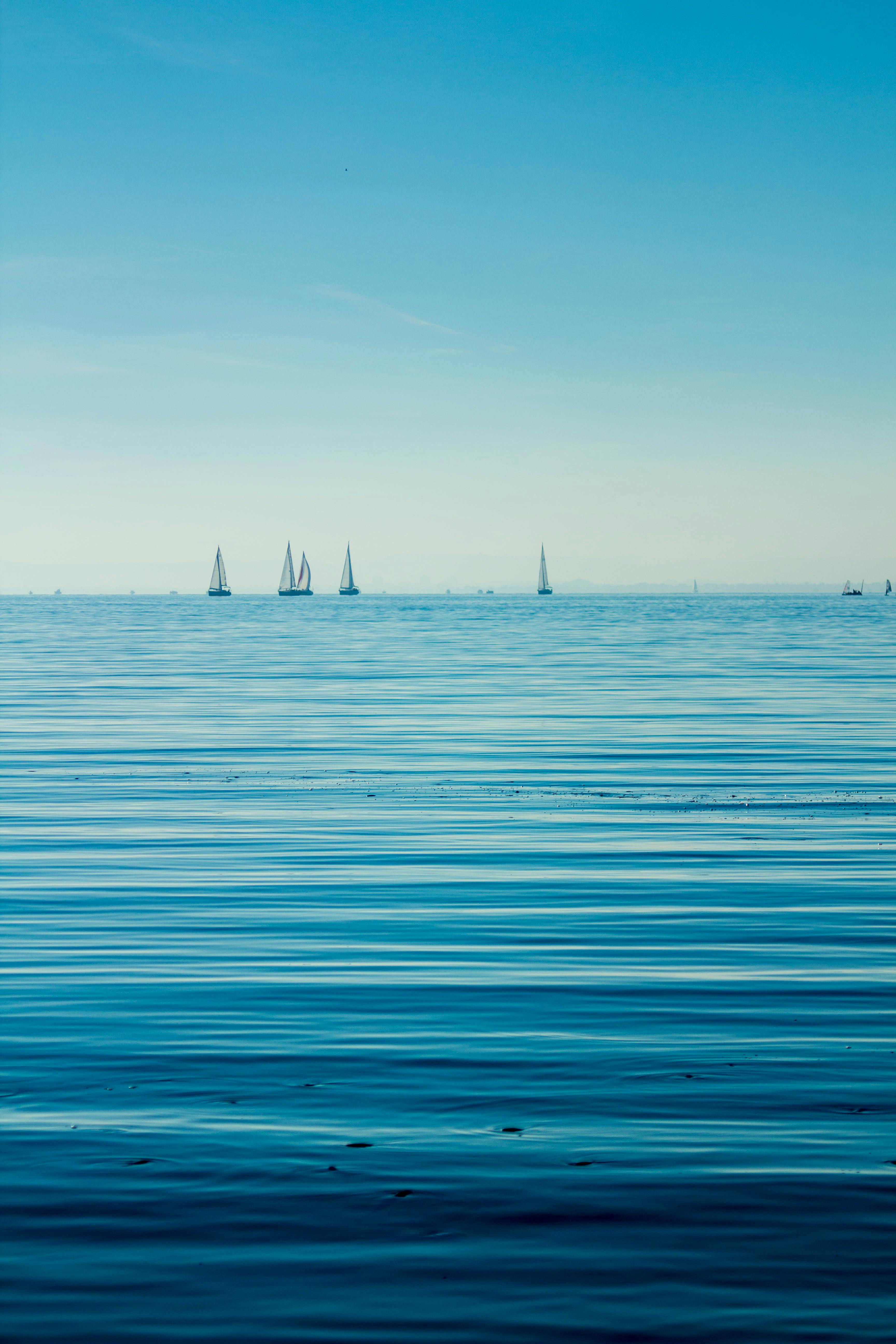 Smart Ways to Become a Financial Advisor in 2025 - Get Started!