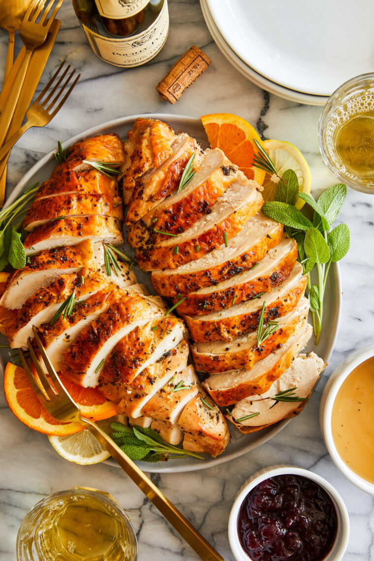 Top 5 Effective Ways to Cook Turkey Breast in the Oven for a Juicy Meal in 2025