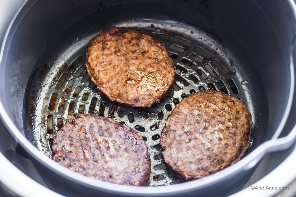 Cooking Hamburgers in Air Fryer