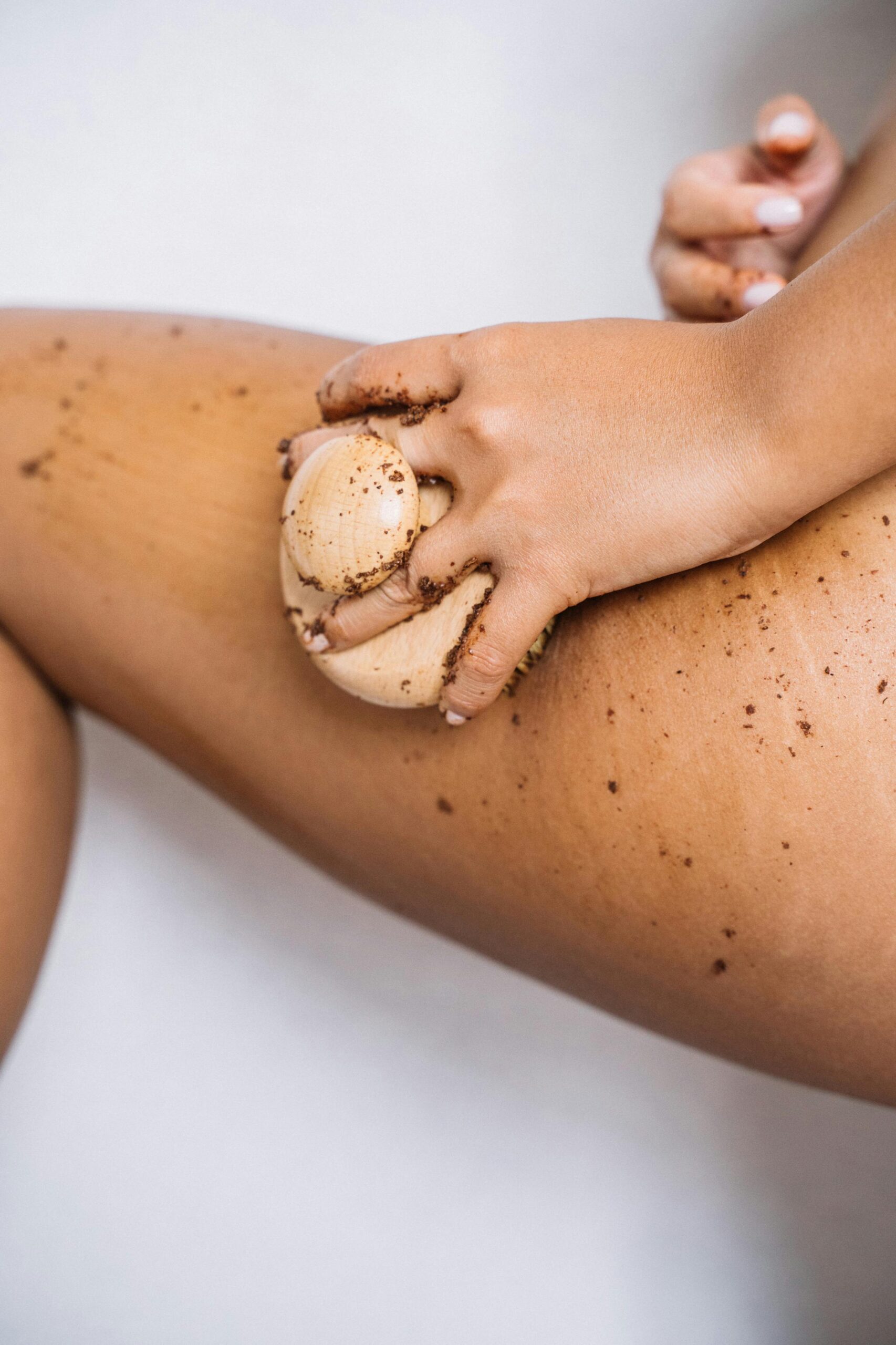 How to Make a Body Scrub: Effective Recipes for Smooth, Radiant Skin in 2025